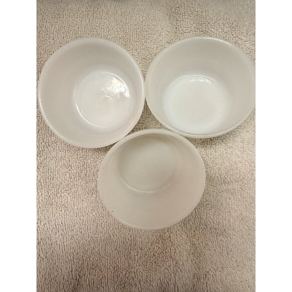 Lot of 3 Vintage Milk Glass Glasbake Custard Ramekin Baking Cups Small Dishes - Picture 2 of 8
